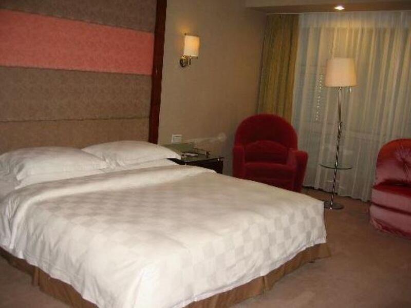 New Times Hotel Shenzhen Railway Station Екстер'єр фото
