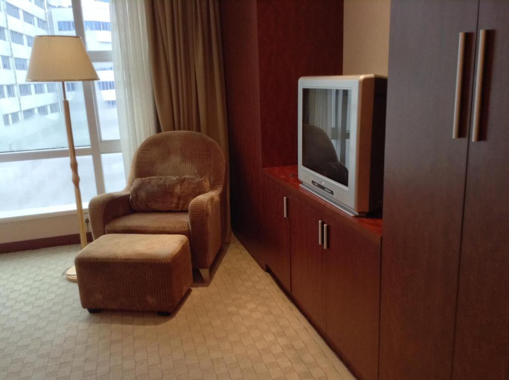 New Times Hotel Shenzhen Railway Station Екстер'єр фото