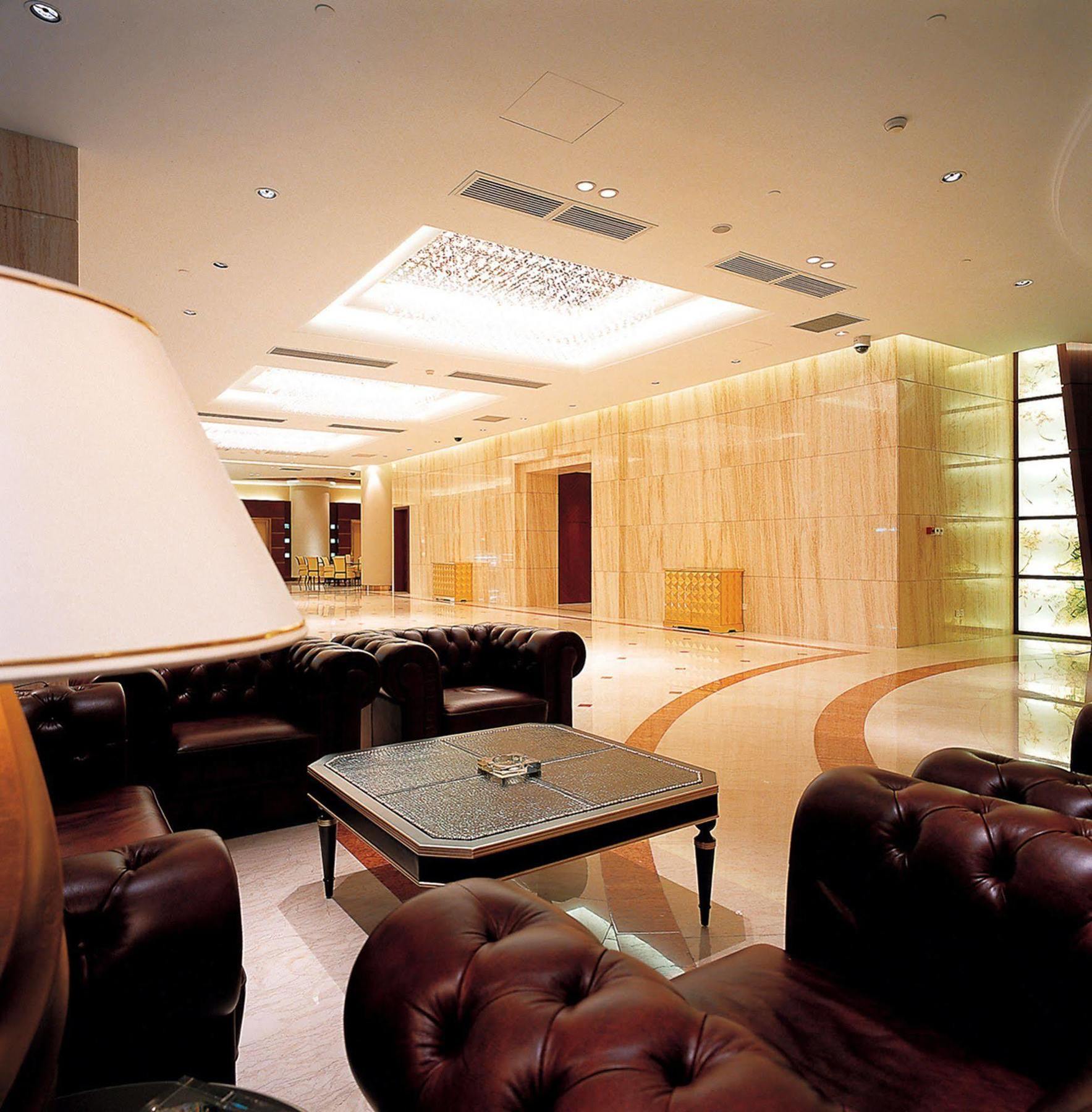 New Times Hotel Shenzhen Railway Station Екстер'єр фото