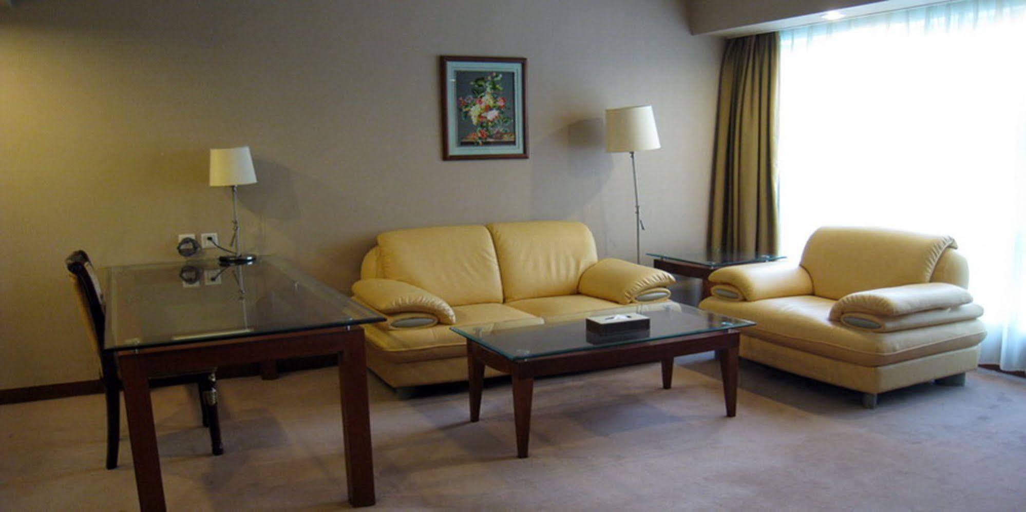 New Times Hotel Shenzhen Railway Station Екстер'єр фото